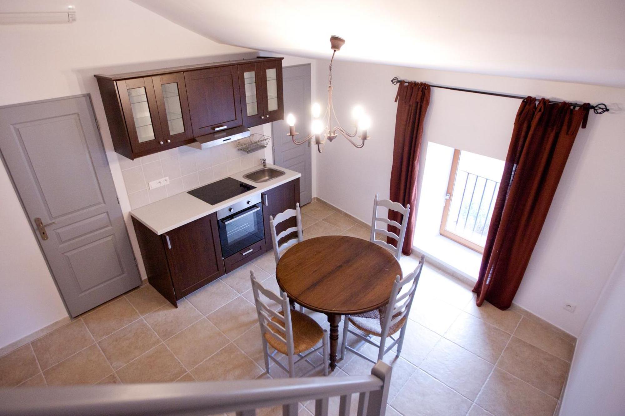 Mas D'Alaure B&B Verquieres Buitenkant foto