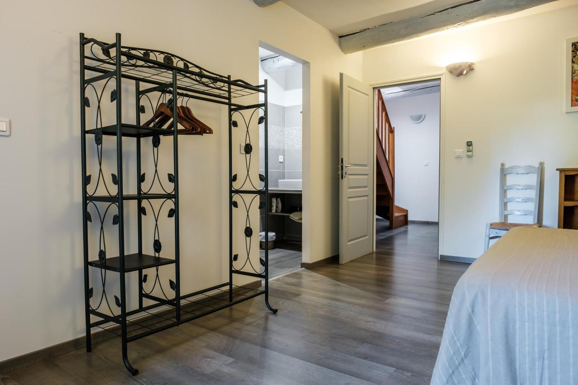 Mas D'Alaure B&B Verquieres Buitenkant foto